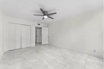 4240 Oaks Terrace #103, Pompano Beach, FL 33069 - Photo 19