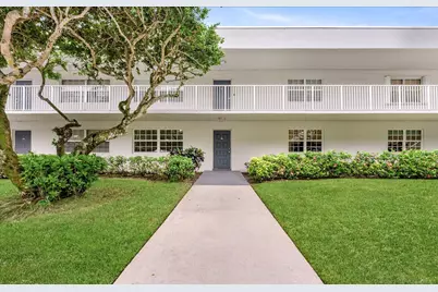 4240 Oaks Terrace #103, Pompano Beach, FL 33069 - Photo 7