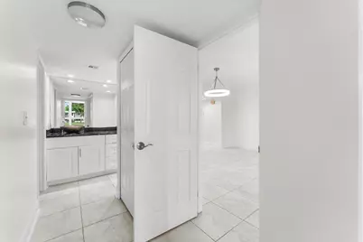 4240 Oaks Terrace #103, Pompano Beach, FL 33069 - Photo 21
