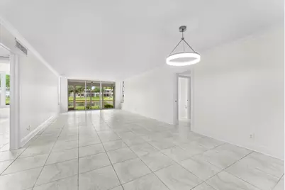 4240 Oaks Terrace #103, Pompano Beach, FL 33069 - Photo 11
