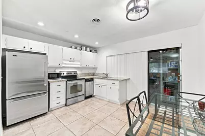 2908 NW 48th Street, Tamarac, FL 33309 - Photo 7