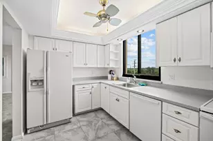 3452 NE Causeway Blvd NE, Jensen Beach, FL 34957 - Photo 3
