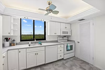 3452 NE Causeway Boulevard NE #17-404, Jensen Beach, FL 34957 - Photo 19