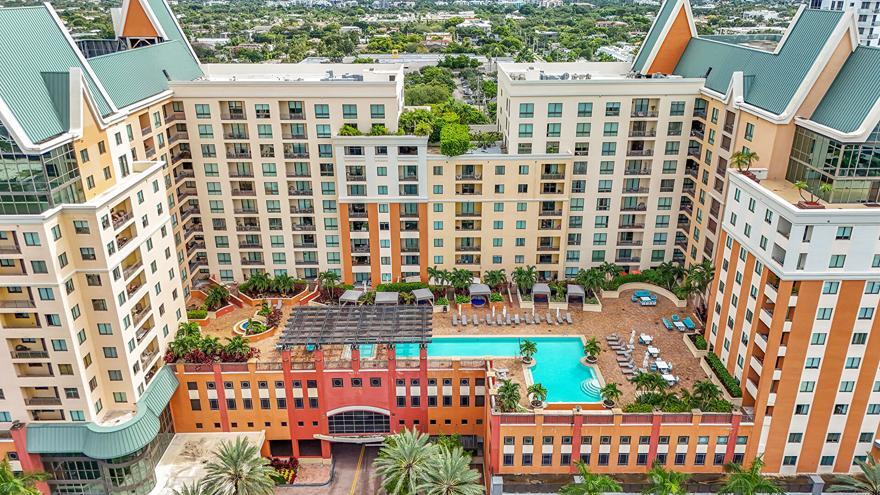 110 N Federal Hwy #501 - 110 N Federal Hwy #501, Fort Lauderdale, FL 33301 Luxury Property | Jose Angel Pina