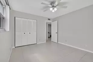 40 Burgundy A, Delray Beach, FL 33484 - Photo 27