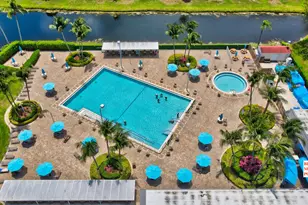 40 Burgundy A, Delray Beach, FL 33484 - Photo 33