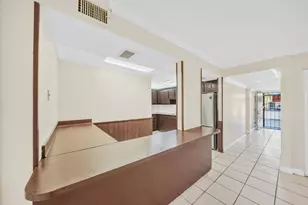 221 NW 43rd Pl, Deerfield Beach, FL 33064 - Photo 43