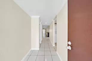 221 NW 43rd Pl, Deerfield Beach, FL 33064 - Photo 5