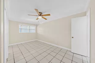 221 NW 43rd Pl, Deerfield Beach, FL 33064 - Photo 23
