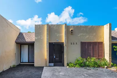 221 NW 43rd Place, Deerfield Beach, FL 33064 - Photo 3