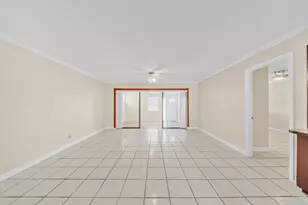 221 NW 43rd Pl, Deerfield Beach, FL 33064 - Photo 21