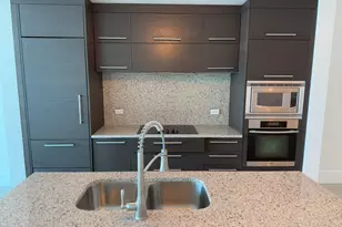 900 Biscayne Blvd, Miami, FL 33132 - Photo 9