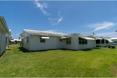 715 SW 18th Street, Boynton Beach, FL 33426 - Photo 17