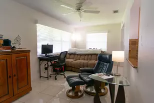 715 SW 18th St, Boynton Beach, FL 33426 - Photo 11