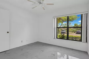2011 SW 15th St, Deerfield Beach, FL 33442 - Photo 5
