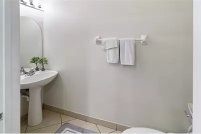 8106 Prestige Commons Drive #8106, Tamarac, FL 33321 - Photo 9