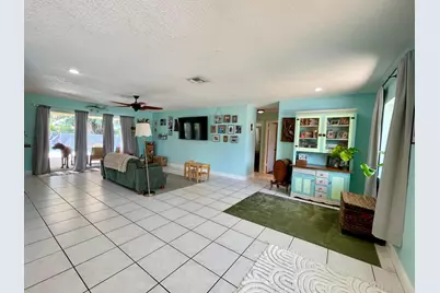 415 Beacon Street, Tequesta, FL 33469 - Photo 3