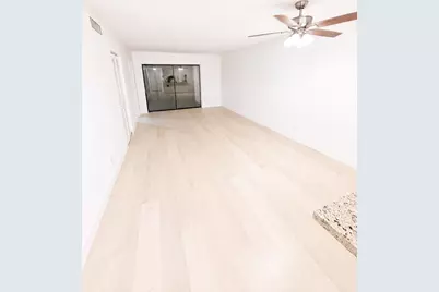 3399 Foxcroft Road #206, Miramar, FL 33025 - Photo 3