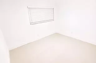 3399 Foxcroft Rd, Miramar, FL 33025 - Photo 9