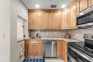 362 Yorktowne Cir, Atlantis, FL 33462 - Photo 17