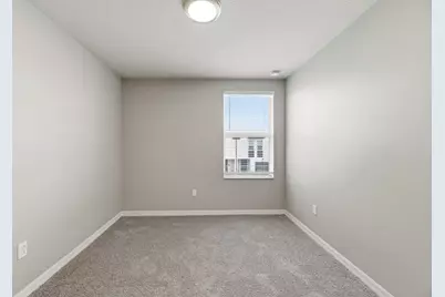 4046 Hot Springs Avenue, Palm Springs, FL 33461 - Photo 17