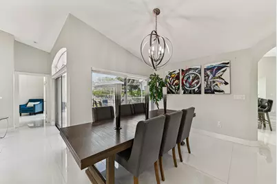 358 SW 188th Terrace, Pembroke Pines, FL 33029 - Photo 11
