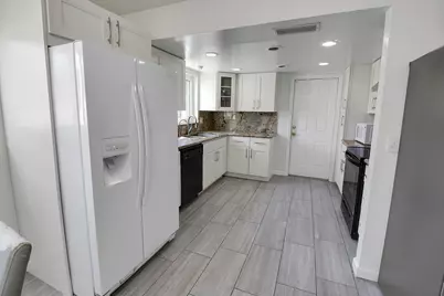 2233 NW 3rd Avenue, Boca Raton, FL 33431 - Photo 11