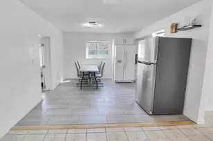 2233 NW 3rd Ave, Boca Raton, FL 33431 - Photo 9