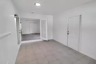 2233 NW 3rd Ave, Boca Raton, FL 33431 - Photo 17