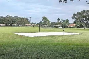 2811 Village Blvd, West Palm Beach, FL 33409 - Photo 41