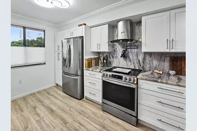 2811 Village Boulevard #302, West Palm Beach, FL 33409 - Photo 3