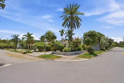 1658 Jackson Street, Hollywood, FL 33020 - Photo 35