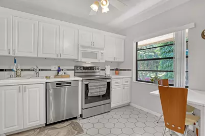 21662 Arriba Real #44-D, Boca Raton, FL 33433 - Photo 15