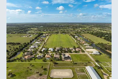 7635 S Polo Grounds Lane, Vero Beach, FL 32966 - Photo 33