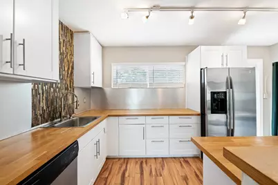 1531 NW 7th Avenue NW, Fort Lauderdale, FL 33311 - Photo 5