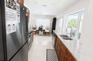 4291 NW 42nd St, Lauderdale Lakes, FL 33319 - Photo 7