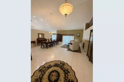 16320 NW 9th Drive, Pembroke Pines, FL 33028 - Photo 3