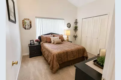 16320 NW 9th Drive, Pembroke Pines, FL 33028 - Photo 11