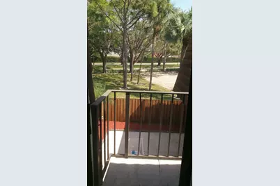 102 Heritage Way, West Palm Beach, FL 33407 - Photo 3