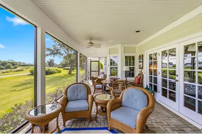 700 Summerwood Lane SW, Vero Beach, FL 32962 - Photo 3