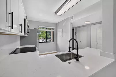 6795 Huntington Lane #201, Delray Beach, FL 33446 - Photo 1