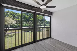 6935 Huntington Ln, Delray Beach, FL 33446 - Photo 19