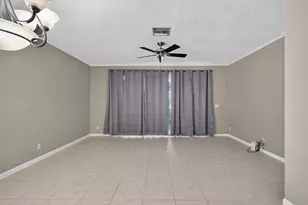 8103 Bellagio Ln, Boynton Beach, FL 33472 - Photo 17