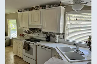 2555 Pga Boulevard #448, Palm Beach Gardens, FL 33410 - Photo 3