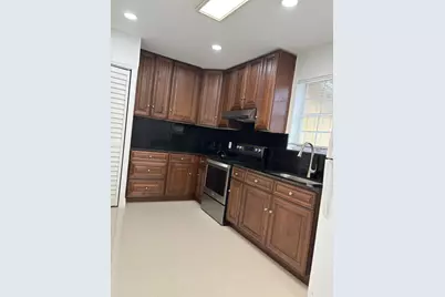 710 Columbus Parkway #Fr, Hollywood, FL 33021 - Photo 9
