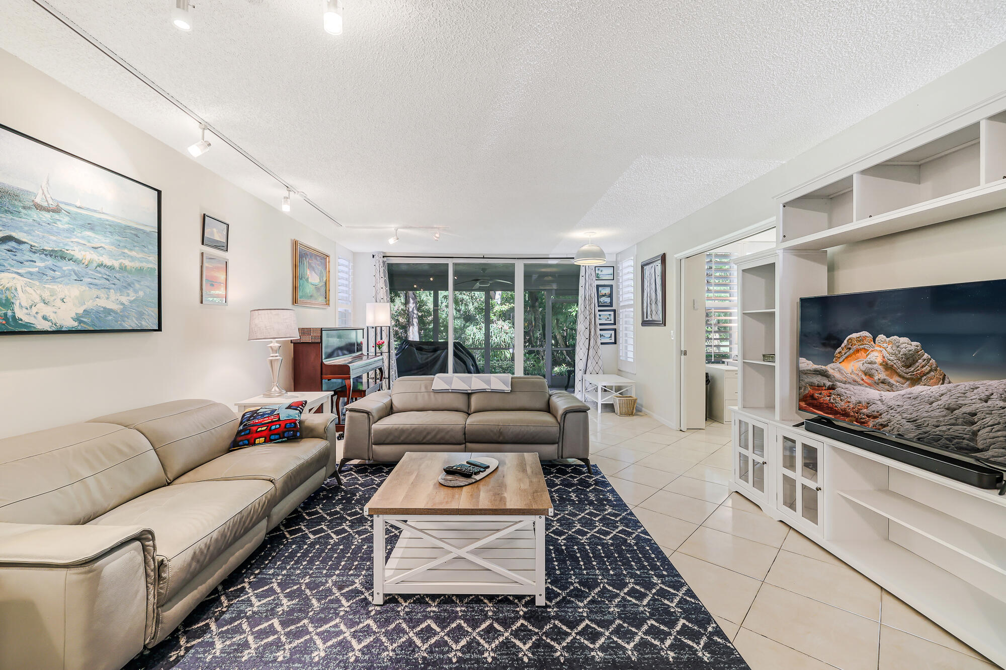 933 Cypress Grove Dr #103 - 933 Cypress Grove Dr #103, Pompano Beach, FL 33069 Luxury Property | Jose Angel Pina