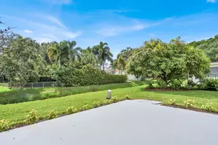 10084 Meridian Way N, Palm Beach Gardens, FL 33410 - Photo 23