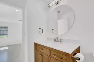 10084 Meridian Way N, Palm Beach Gardens, FL 33410 - Photo 11