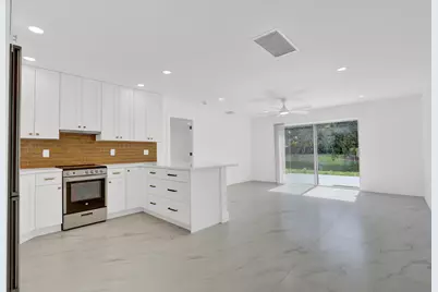 10084 Meridian Way N #4, Palm Beach Gardens, FL 33410 - Photo 5