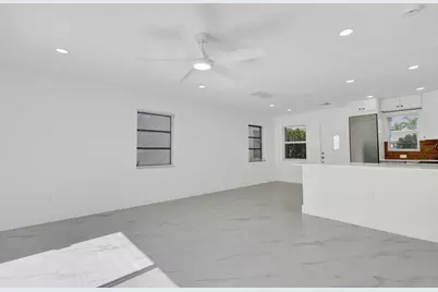 10084 Meridian Way N #4, Palm Beach Gardens, FL 33410 - Photo 13